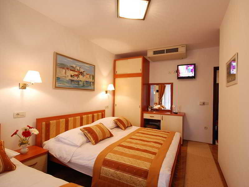 Trogirski Dvori Hotel 3*